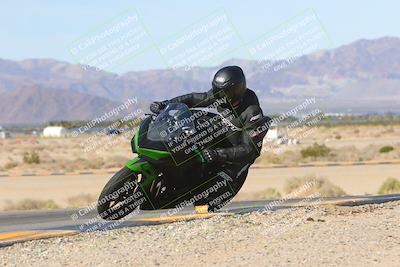 media/Dec-10-2023-SoCal Trackdays (Sun) [[0ce70f5433]]/Turn 9 Inside Set 1 (1115am)/